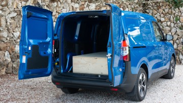 Ford E-Transit Courier
