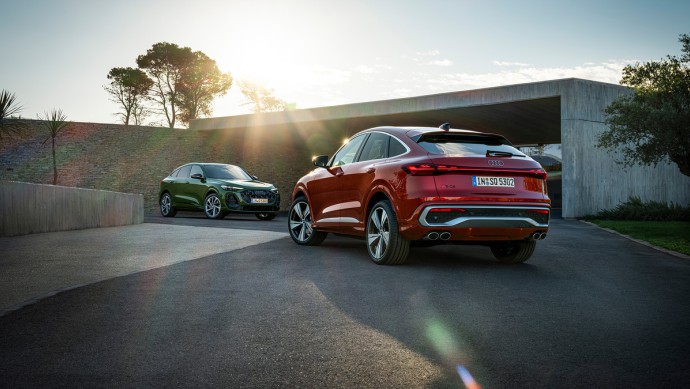 Audi Q5 Sportback (2025) Audi Q5 Sportback (2025)