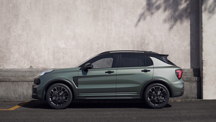 Lynk & Co 01 (2025) Lynk & Co 01 2025