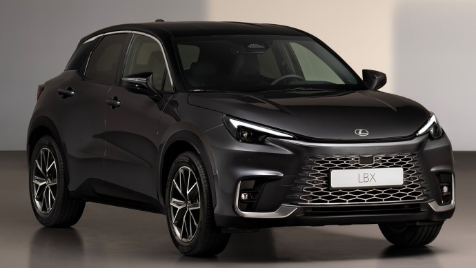 Lexus LBX (2023) Lexus LBX (2023)