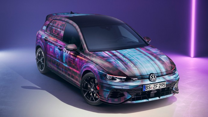VW Golf 8 (2024) - Teaser VW Golf 8 Facelift (2024)
