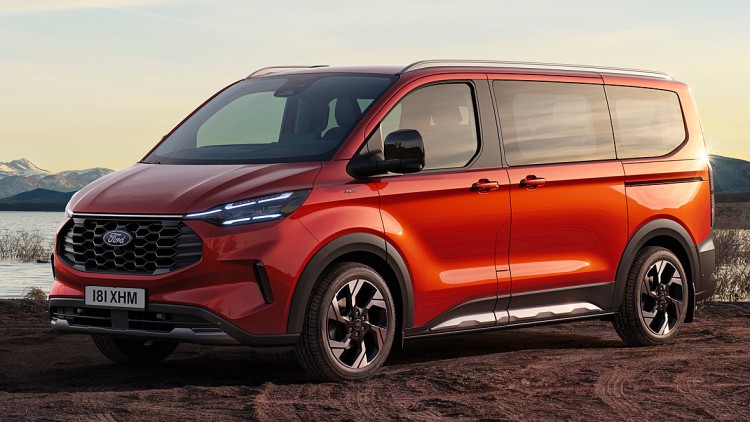 Ford-E-Tourneo-Custom-Active-1